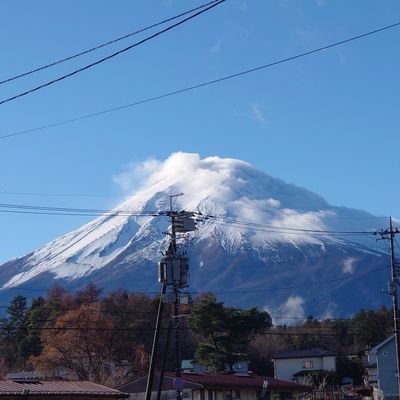 deruta3755's profile picture. 色々あって今も未婚の独身１人暮し…同年代の人よりは若いと思っていて、まだまだ元気で◯◯も旺盛です。
学生の時から漫画アニメ好きで､温泉・遊園地など大好きです。