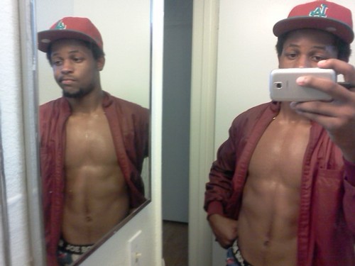 rgnyoungd's profile picture. Real recognize real and I can’t  see you niggas