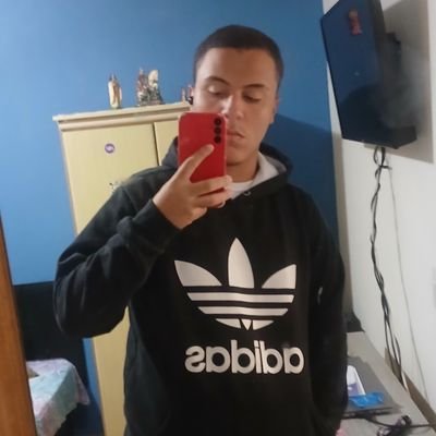 calvodepressor's profile picture. No início havia escuridão até que alguém se incendiou e só então o universo contemplou a luz