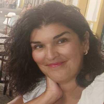 Inconformista por naturaleza.
Presidenta de FACUA Sevilla y abogada responsable del Departamento de Reclamaciones de FACUA.