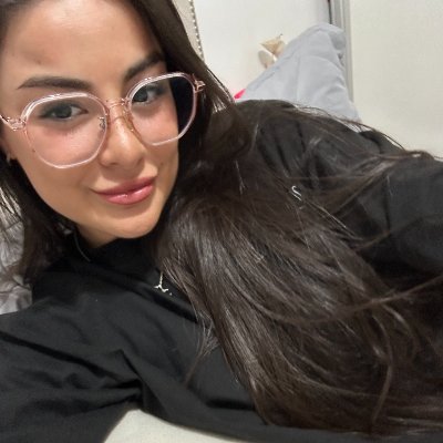 PeppyElly's profile picture. Crafting bookmarks for books I haven’t read yet