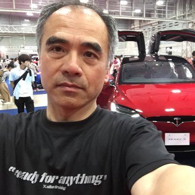 fun for ELON MUSK love family,life,freedom and peace. I am Chinese live in Japan with my family. focus Politics ,science develop