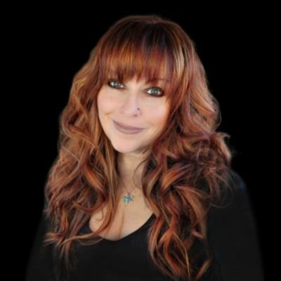 Wifey, mom/stepmom, entrepreneur (🏡 sales + 🏡 improvement wiz 🪄), & community supporter ~ Always the driver of the fun bus ~ Life is short, & so am I. 😊