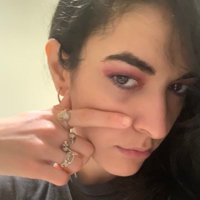 I am a surreal pop artist | Welcome to my Odd world