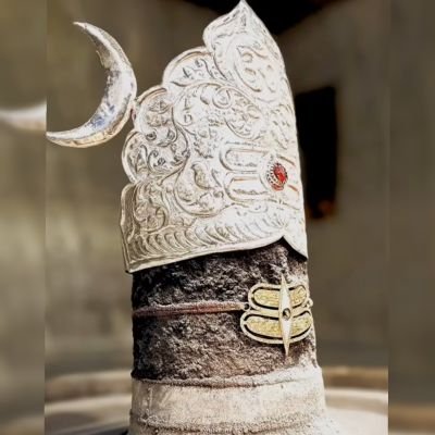 Riitessh00042's profile picture. यदि धधक उठे जल, थल, अंबर, जड चेतन तो कैसा विस्मय?
हिन्दू तन–मन, हिन्दू जीवन, रग–रग हिन्दू मेरा परिचय!🚩