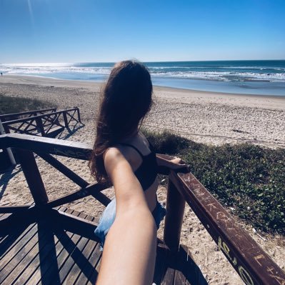 Cay_imroth's profile picture. perdida nesse mundão