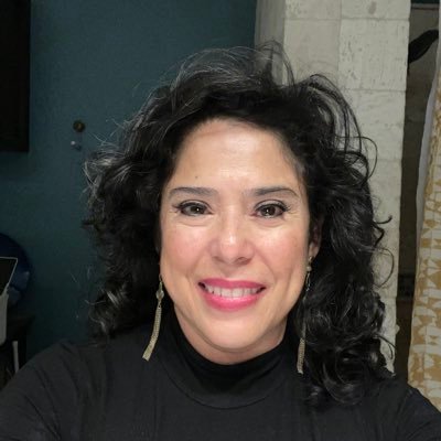 yoliegarrido's profile picture. 