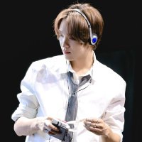 Nishay 찬 (@shellakeey) 's Twitter Profile