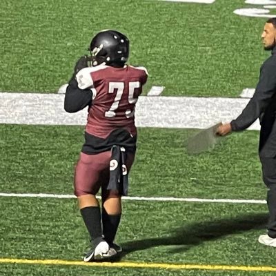 5’9,250| Class of 2027 | Olineman,c,rg,Lg |Zion Benton HS| phone number- 847-445-0369| email address -730325@student.zb126.org