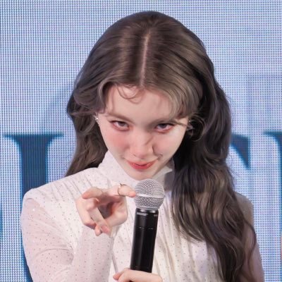 mamaormorm's profile picture. yêu em bé sữa bột 🍼 yêu công chúa Orm Kornnaphat 👸🦋