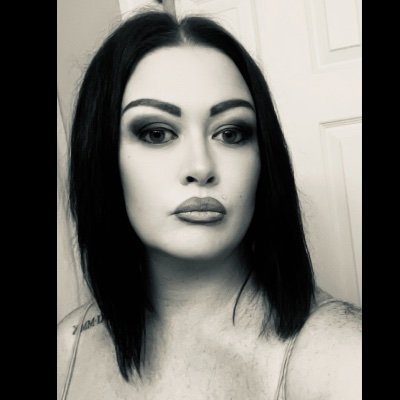 JMarie062O's profile picture. 