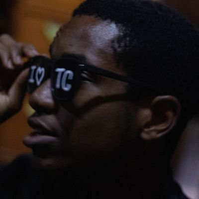 Blurry_vine's profile picture. 