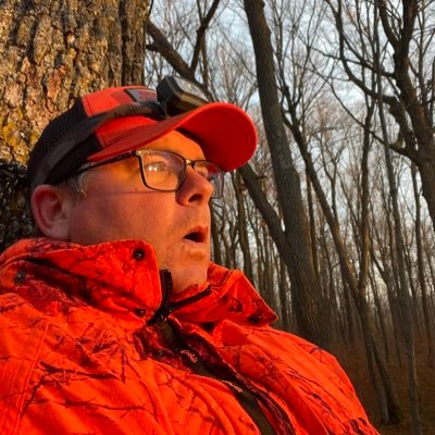 MarshallEyeayer's profile picture. 