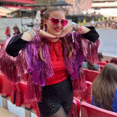 Portuguese girlie fan account š«¶š¼ I'M ON THE ERAS TOUR BOOK š„¹ it was the end of an era, but the start of an age š©· child of @taylorswift13 and @tkelce