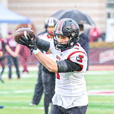 5’11/195lbs LOLB/HB/TE @ Easton Area High School / 2025 / 3.40 GPA / 4.72 40 / Cell 610.442.2626