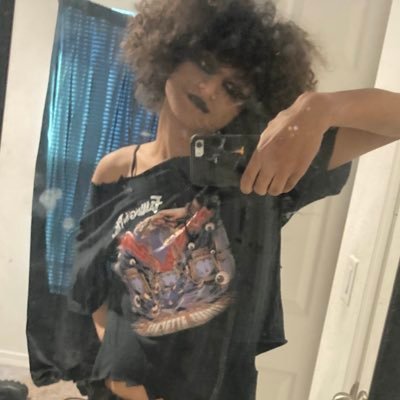 infamousentries's profile picture. 17
🏳️‍⚧️
Alternative ~ Emo, Goth, Metalhead
(Favorite bands - SeeYouSpaceCowboy, Motionless in White, Christian Death, The Cure)