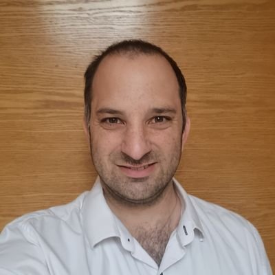 am Israel Jai. siempre apoyaré a israel y su derecho a vivir en paz.