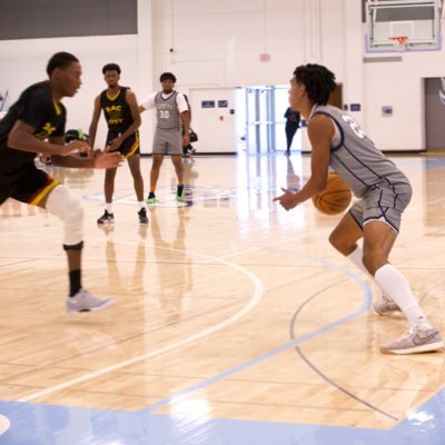 niko_gamble's profile picture. Contra Costa College|| Student Athlete 🏀🏃🏾♂️📚 || 6’5 G/F || 🌟