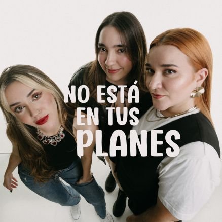 Bienvenides a éste espacio para todas, todos y todes aquellos a los que la vida nos regaló muchas sorpresas. Somos Andrea, Diana y Karo✨