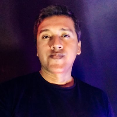 ⚡️ Publicista, Social Media Strategist. 🚀 Director Creativo de @eclypsiastore, @bolchain, @boltronica y @moshbooficial