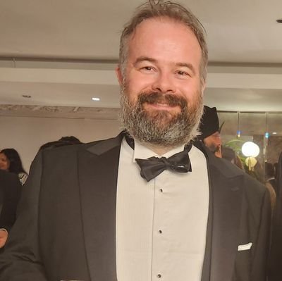 Born and raised in Wales, live and work in London. Unless stated otherwise, political views are mine alone. Retweets are not necessarily endorsements.