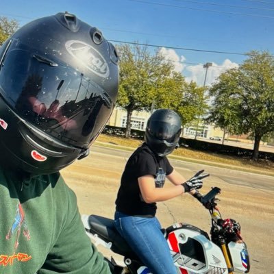 Lauren_A_728's profile picture. 