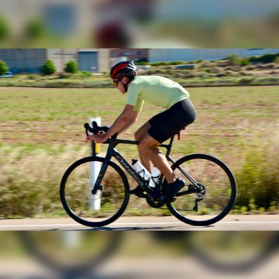 davidsuescun96's profile picture. Desarrollador Full Stack. Interesado en economía, ciclismo y motor. 🗽