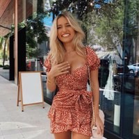 Becky (@becky_watring_) 's Twitter Profile