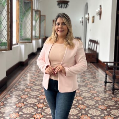 Abogada | Concejal de Caracas | Sec. Nacional de Organización @LapizVenezuela