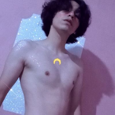 fr729990's profile picture. 🏳️‍⚧️🏳️‍⚧️
lgbt