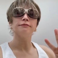 ☆ STAY + GACKT + HYDE ☆ (@kissesbacteria) 's Twitter Profile Photo