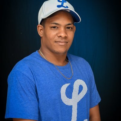 Welcome to the Miguel Champagne page on twitter Fotografo | Diseñador Grafico | Filmaker Tigres del Licey