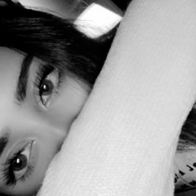 IIRARA2urhf's profile picture. 