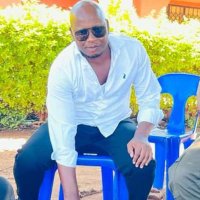 Rendy Ṋevonḓo (@rendynevondo) 's Twitter Profile