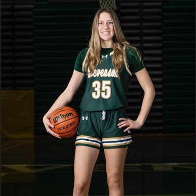 SHS varsity basketball #35 | 2028 | 6’0”| Power 4/Guard | 16U 3SSB All In Athletics #35