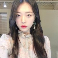 まなみ (@zjprmq1fjed9yzi) 's Twitter Profile
