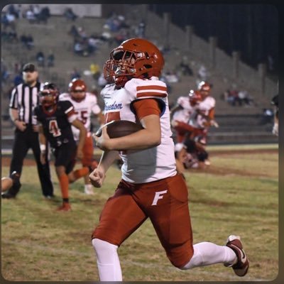 Ryder_Huff5's profile picture. QB 6’1 190,Class of 2028,4.0 Gpa,Freedom High school # 828-403-3093 email ryderhuff@icloud.com