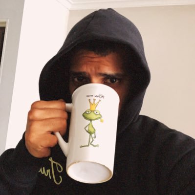 byTiasS's profile picture. Diseñador Gráfico.