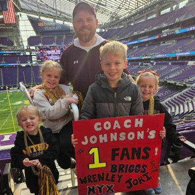 Mike_Johnson55's profile picture. Husband. Father. Teacher. Coach.
Go PANTHERS!
