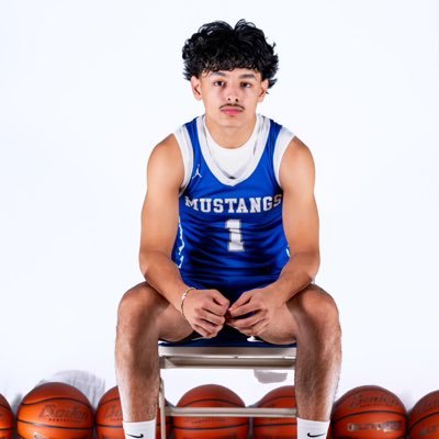 John Jay HS Class of 2025, 4.0 GPA, 6ft BTB_Select_SA Travel Team roblesericisaiah@gmail.com https://t.co/bUobySP9vJ