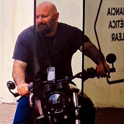 EduardoRoldos's profile picture. Eduardo Roldos Arosemena.
Mindhacker