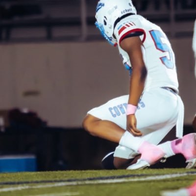6’1 Lb, 225 lb | 2 sport ATH| class of 2027, Carter high school| 3.4 gpa| Shad.chandler@icloud.com