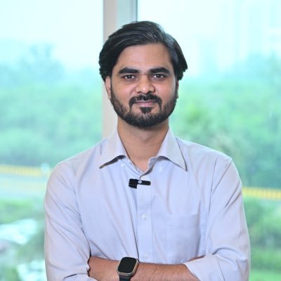 @Lokmat, Ex- Assistant Editor, @TheQuint Ex- @IndianExpress