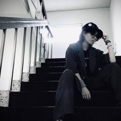 Gero・VOCALOID・ローゼンメイデン・カーニヴァル・鋼の錬金術師・妖狐×僕SS・天使なんかじゃない・繰繰れコックリさん・ひぐらしのなく頃に・鬼灯の冷徹・遊佐浩二etc.♡゚しののめんばーず 自撮り多め注意です。ブロック等ご自由に🙇♂️ 基本フォローはお会いした時に 20⤴︎︎︎