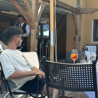 pratty_44's profile picture. controlling my limitations