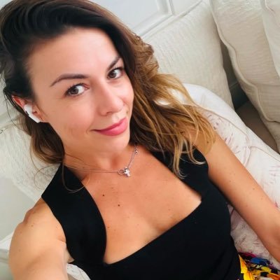 I’m a single mother of two boys, who is really intelligence and passionate 🥰🥰🥰