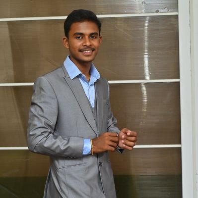 murugavel204's profile picture. BE-CSE
UIUX