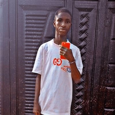 I'm a humble and gentle guy
i like to post interesting videos and pictures