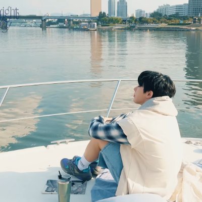 santamanura's profile picture. 