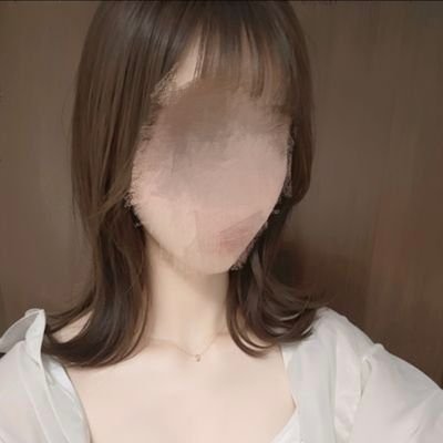 ari11su's profile picture. 本気のあそび。
無言フォロー失礼します┊女の子と仲良くなりたい┊🍁♡
